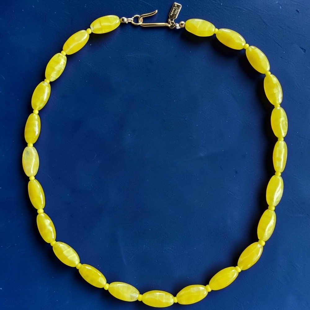 Vintage Essex of Canada Canary Yellow Art Glass Oval Bead Necklace 16" Signed
